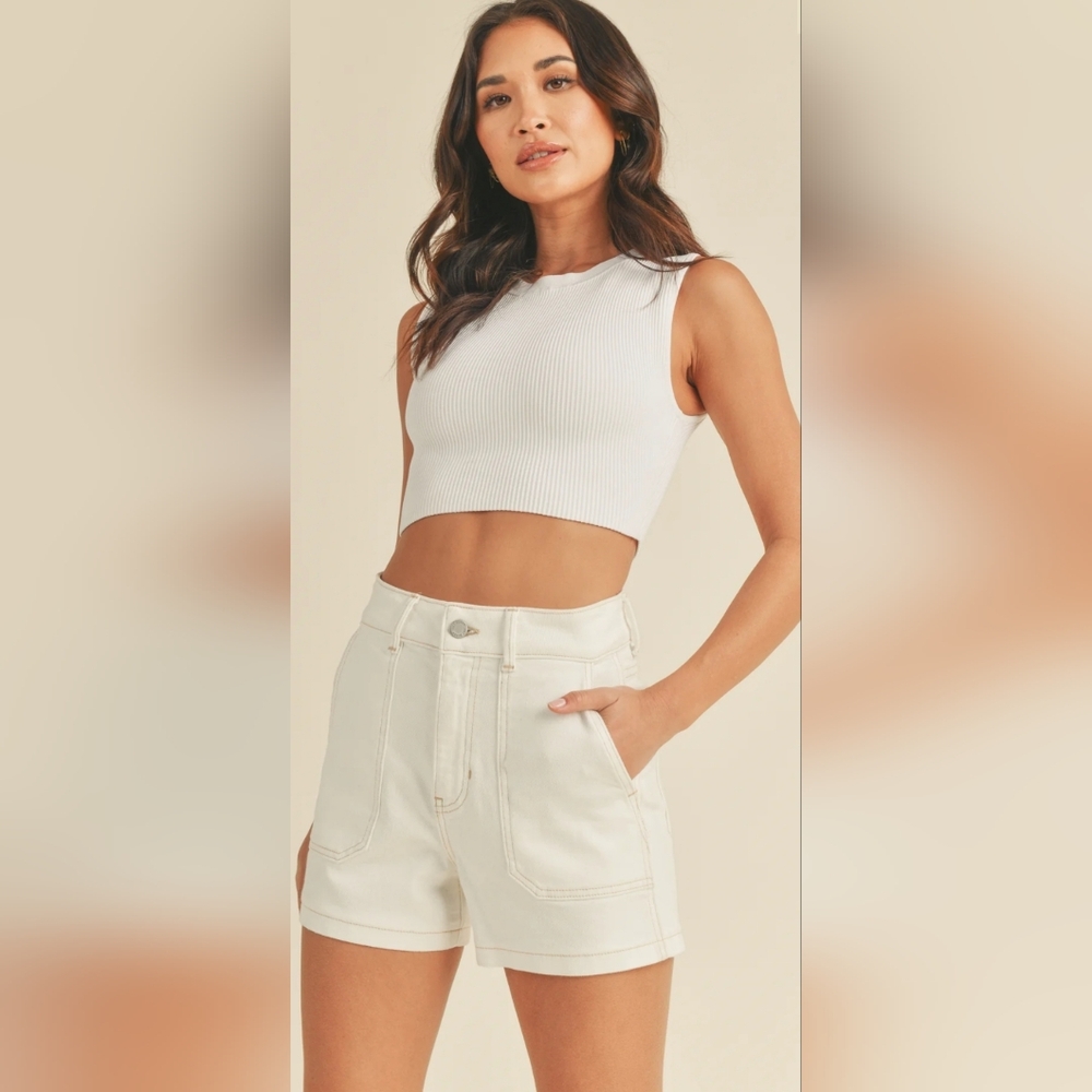 Just Black Women's High Waist Shorts - Cream